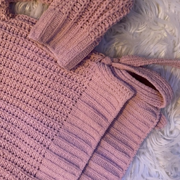 Pink chenille sweater - Picture 2 of 2